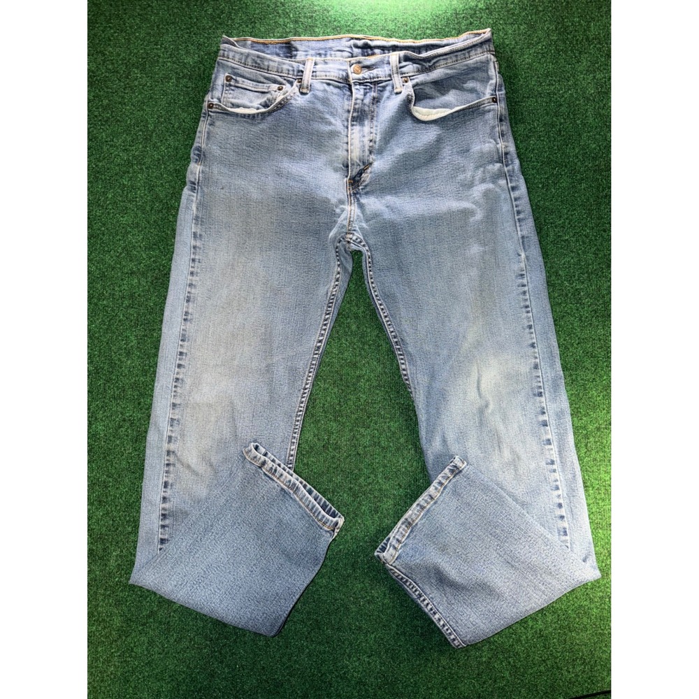 Levis 505 Regular Fit Light Wash Blue Denim Jeans Mens 34x34 (Measures 34x32)
